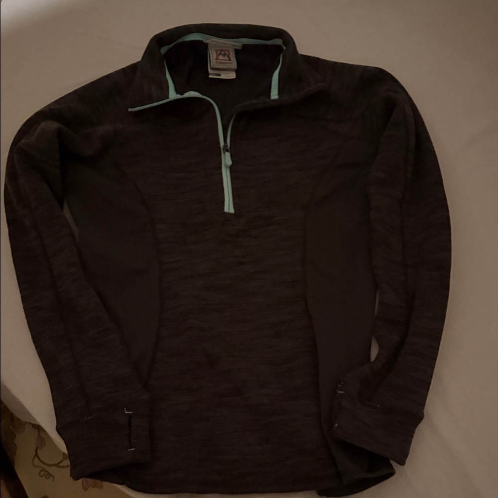 Avalanche Women's Dark Gray Zip-Up Outerwear